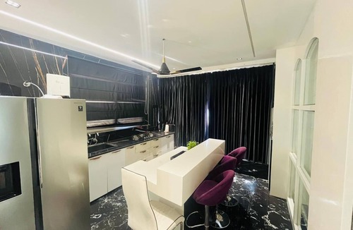 Banjara Hills Apartment | THE PAD BY FRACSPACE