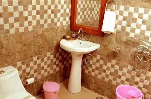 Bhatrojkhan Hotel | The Parijat Retreat