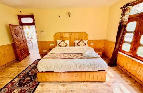 Kasol Hotel | The Parvati Grand Resorts & Camps