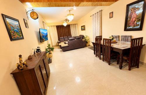 Solan Apartment | The pine vista by ashiana