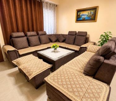 Solan Apartment | The pine vista by ashiana