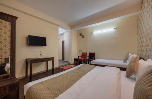 Theog Apartment | The Prakriti Retreat by Exotic Stays
