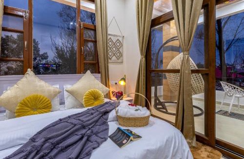Gunehr Hostel | The Premium Hood Bir Billing