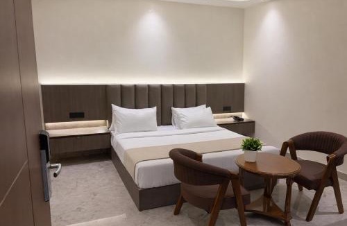 Knowledge Park III Hotel | The Prominence Premium Hotel & Banquet