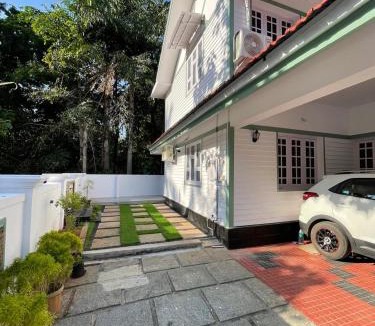 Thrissur Villa | The Quiet Nest Retreat