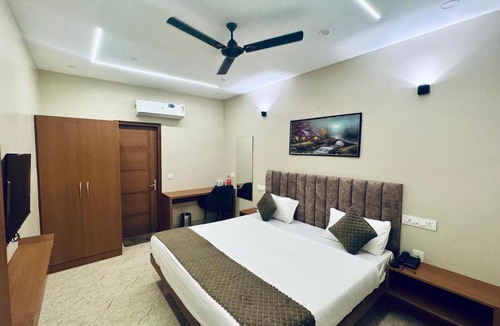 Zirakpur Hotel | The Rivanta Hotel Near Airport Road Mohali Zirakpur Chandigarh