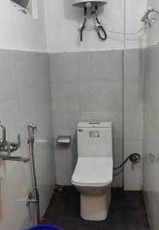 Karsiyang House | The River View Crescent