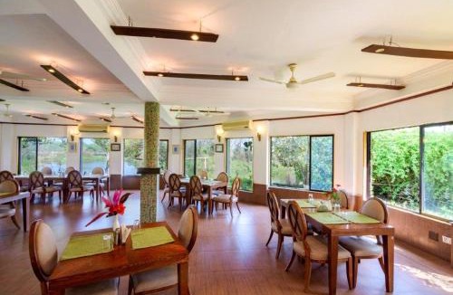 Dakshin Dhupjhora Resort | The Riverwood Forest Retreat Dooars - fully vaccinated staff