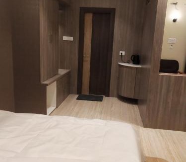 Samastipur Hotel | The Royal Chandra