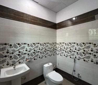 Saharanpur Hotel | The Royal Resort