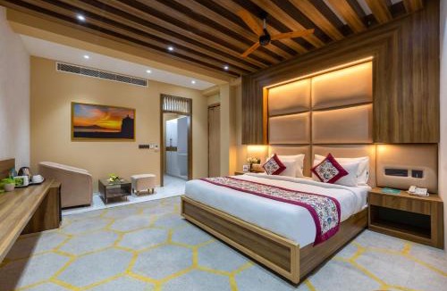 Mahipalpur Hotel | The SM Hotel By RMR Hotels