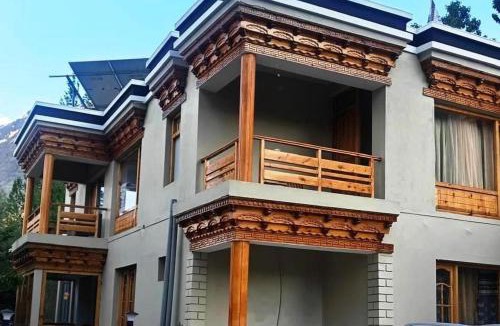 Hunder Hotel | The Snowpeak Hunder