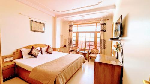 Shimla Bed & Breakfast | The Thistle Lodge