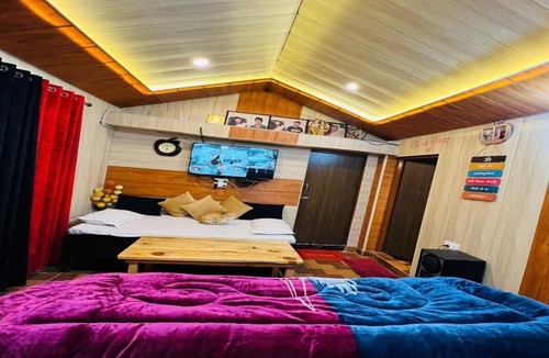 Kaul Hotel | The Town Escape Cottage