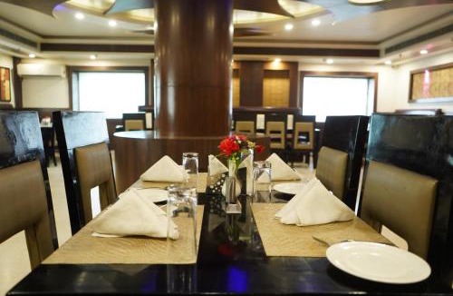 Deoghar Hotel | The Vaishnavi