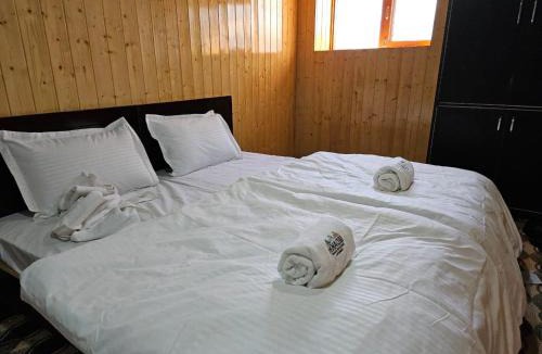 Shargole Bed & Breakfast | The VILLAGE RESORT ASHUNA