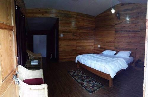 Guptkashi Hotel | The Village Retreat Resort