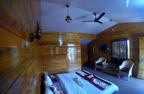Guptkashi Hotel | The Village Retreat Resort