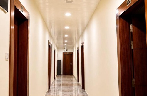 Gunehr Hotel | The white range