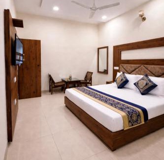 Zirakpur Hotel | The WoodLuck Zirakpur Chandigarh - Sidham Group of Hotels