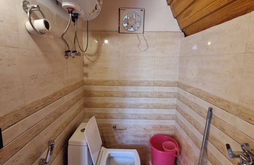 Mukteshwar Resort | The Woodshed