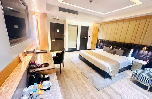 Uttara Hotel | The Zabeer Dhaka