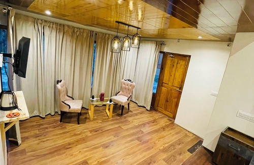 Leh Resort | Thiksey Monastery 5km, Shanti Stupa 7km from the property