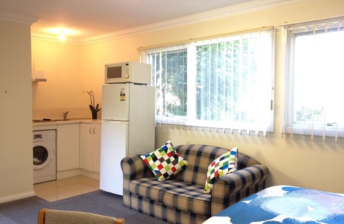 Thornleigh Apartment | Thornleigh studio apartment,Garden View,Comfort,Tranquill