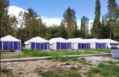 Hunder RV Rental | TIH Julley World Camp