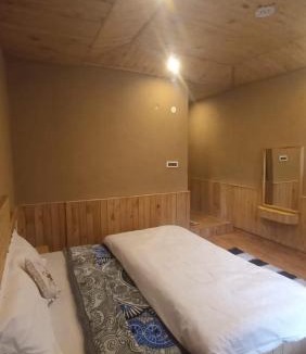 Banjar House | Tirthan river edge
