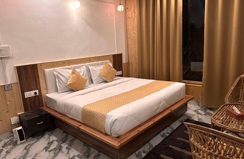 Banjar House | Tirthan Stone Age inn