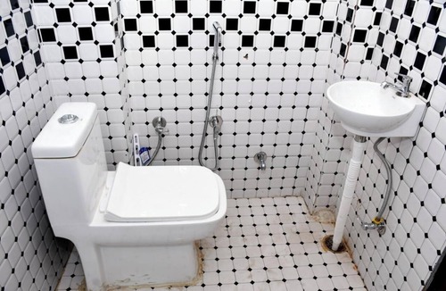Chhatarpur Hotel | Tirupati Balaji Inn Bageshwar Dham