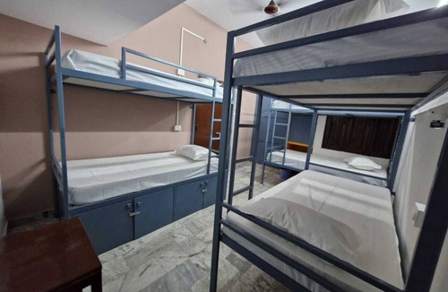 Gomti Nagar Hostel | TNC Lucknow by The Nomad Cave Hostel