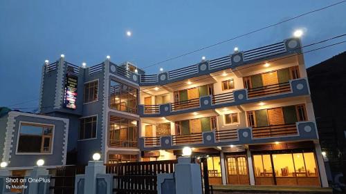 Shargole Hotel | Tololing Eco Resort