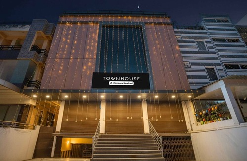 Civil Lines House | Townhouse Central Prayagraj Bus Terminal