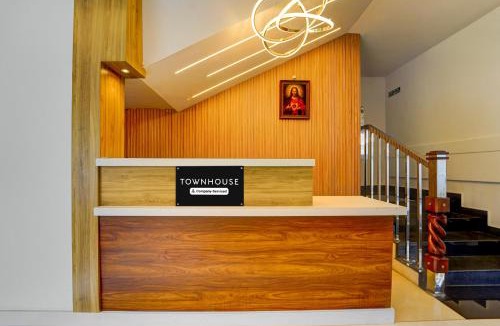Alwaye Hotel | Townhouse Cochin Airport Formerly Skyluxe