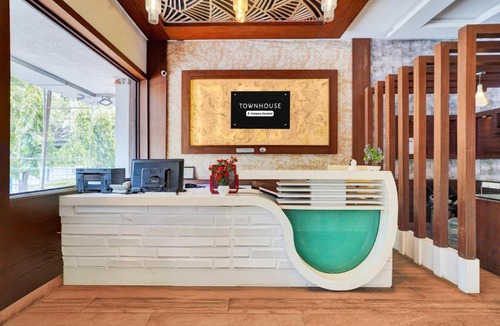 Mysore Hotel | Townhouse Mysore Central Formerly Hotel Pride