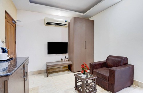 Bullawala House | Townhouse Oak ONGC Crossway