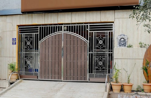 Tirupati House | Townhouse Oak Tirupati Sky Towers