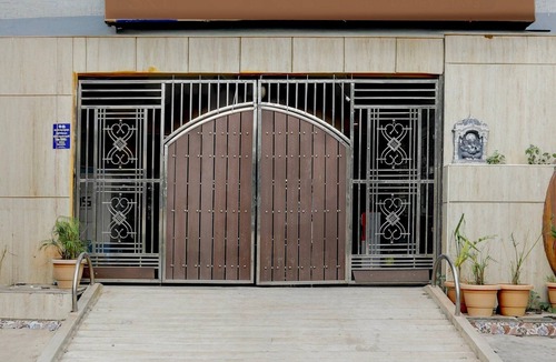 Tirupati House | Townhouse Oak Tirupati Sky Towers