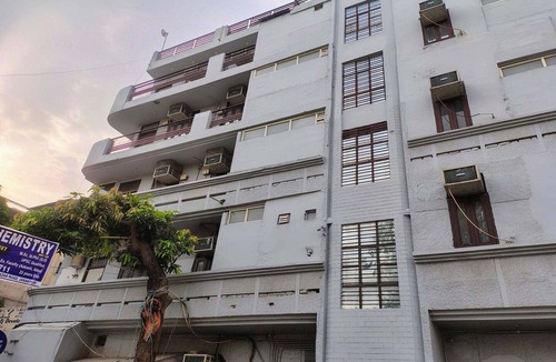 New Delhi House | Townhouse Samaypur Badli Metro Station