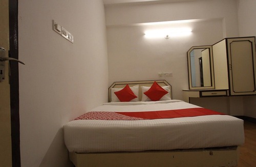 Uttukuli House | Townhouse Tirupur Old Bus Terminal