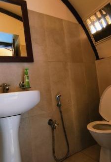 Mullakkal Boat Rental | Traditional Houseboat