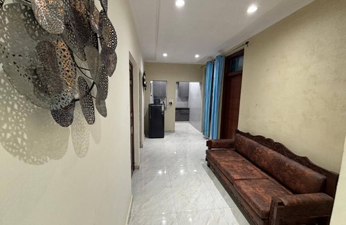 Patel Nagar Apartment | Trahes Elite- Modern 2 Bedroom in East Patel Nagar