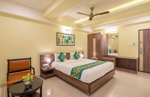 Electronics City Hotel | Treebo Golden Stay Electronic City
