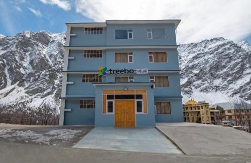 Keylong Hotel | Treebo Melag Jispa With Mountain View