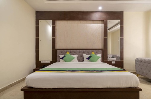 Zirakpur Hotel | Treebo Omnibliss