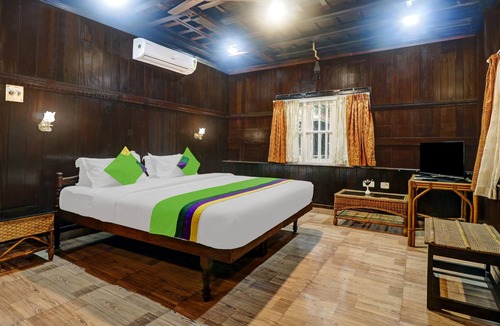 Chowara Hotel | Treebo Trend God's Own Country Ayurveda Resorts