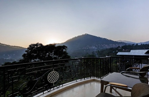 Bhagtpura Hotel | Treebo Trend Sapphire Inn