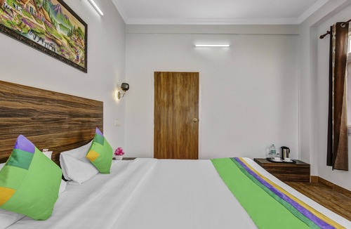 Shoghi Hotel | Treebo Trend Shubham Nature Villa With Mountain View